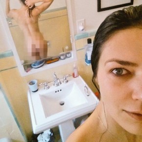 Adrianne Curry Shows Off Her Butt in Naked Bathroom Selfie: See the Sexy, NSFW Pic!